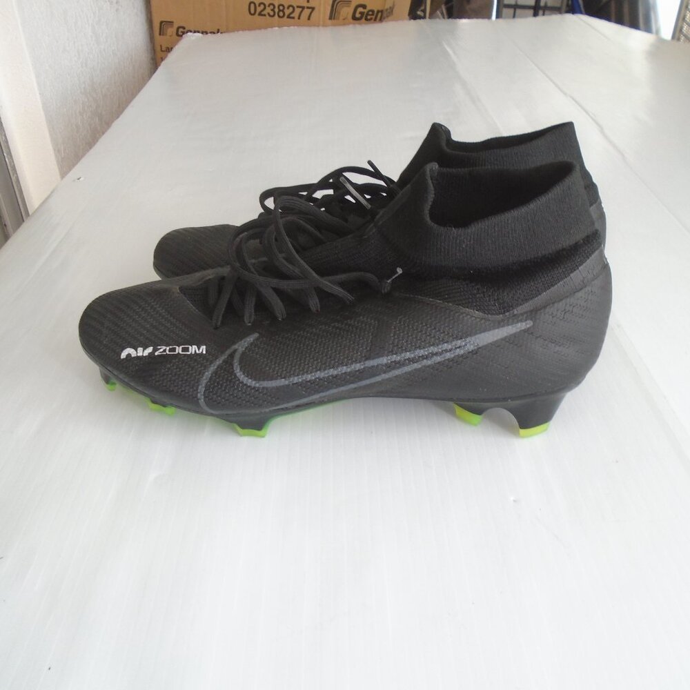 Nike Zoom Mercurial Superfly 9 Pro FG Mens Size 9.5 Black/DK Smoke Grey
